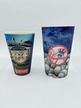 2 MLB NY Yankees Souvenir Plastic Beverage Cups Stadium 2008 2014 Holographic
